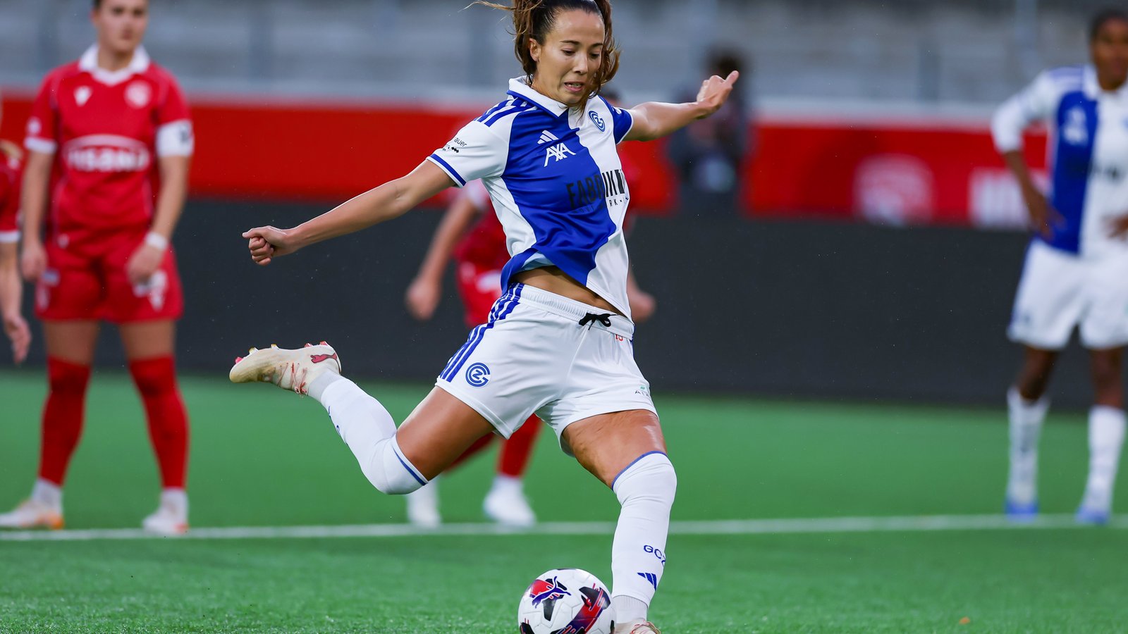 GC Frauenfussball zieht souverän ins Viertelfinale des AXA Women's Cup ein